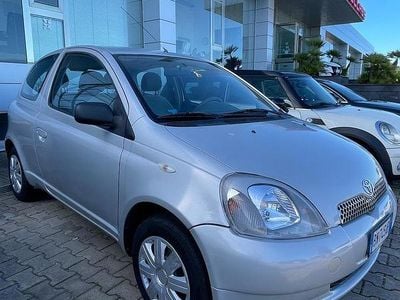 Usata Toyota Yaris Sol 2000 Grigio Utilitaria