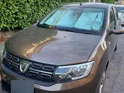 Usata Dacia Sandero 101 CV (74 kW) 2020 Marrone Berlina