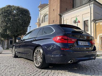Usata BMW 520 Luxury Line 190 CV (139 kW) 2018 Blu Station wagon