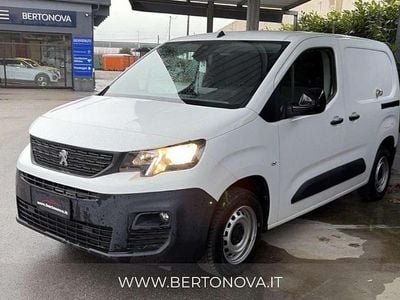 Usata Peugeot Partner Premium 102 CV (75 kW) 2022 Bianco Monovolume