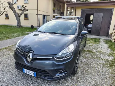 Usata Renault Clio Zen 90 CV (66 kW) 2017 Station wagon