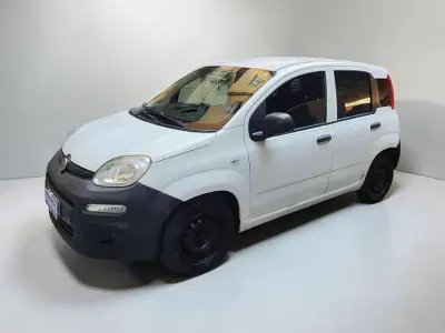 Usata Fiat Panda Pop 69 CV (50 kW) 2018 Bianco pastello Utilitaria