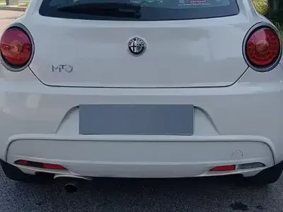 Usata Alfa Romeo MiTo 85 CV (62 kW) 2015 Bianco Utilitaria