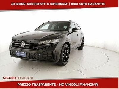 Nuova VW Touareg R-line 286 CV (210 kW) 2026 Nero SUV