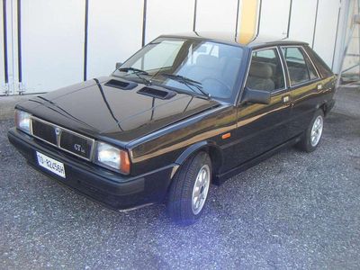 Usata Lancia Delta 109 CV (80 kW) 1988 Nero Utilitaria