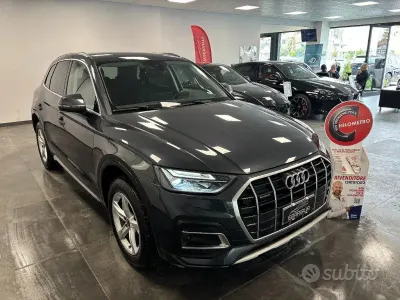 Usata Audi Q5 Advanced 204 CV (150 kW) 2023 Grigio SUV