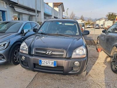 Usata Hyundai Tucson 112 CV (82 kW) 2004 Nero SUV