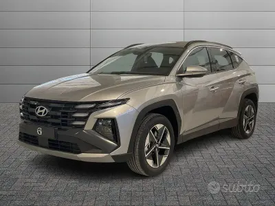 Nuova Hyundai Tucson 239 CV (175 kW) 2026 Grigio SUV
