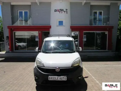 Usata Fiat Doblò 90 CV (66 kW) 2016 Bianco Monovolume