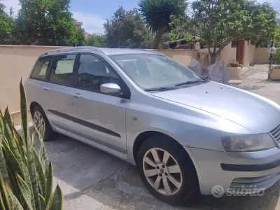 Usata Fiat Stilo 120 CV (88 kW) 2006 Grigio Station wagon