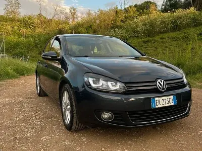 Usata VW Golf VII 105 CV (77 kW) 2012 Berlina