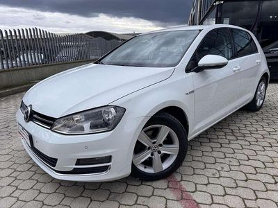 Usata VW Golf VII Highline 110 CV (80 kW) 2015 Bianco Berlina