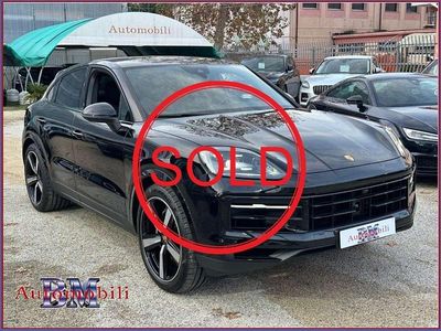 Nero Usata 2024 Porsche Cayenne SUV | 114.950 € (Buon prezzo)