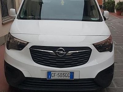 Usata Opel Combo 102 CV (75 kW) 2021 Bianco Monovolume