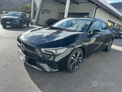 Käytetty Mercedes CLA200