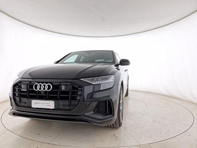 Usata Audi Q8 Sport 340 CV (250 kW) 2022 Nero mythos metallizzato SUV