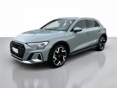 Usata Audi A3 Comfort 150 CV (110 kW) 2025 Grigio freccia perla