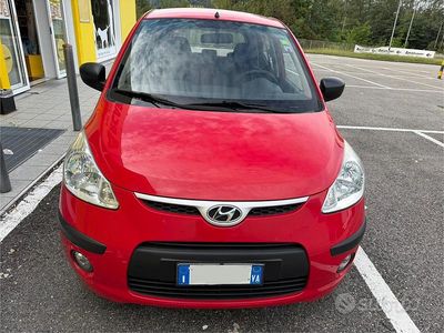 Begagnad Hyundai i10 2007 Röd Halvkombi