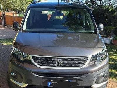 Usata Peugeot Rifter 102 CV (75 kW) 2019 Grigio Monovolume