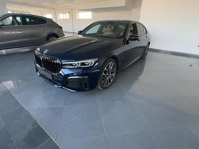 Usata BMW 730 M Sport 2021 Tansanitblau met. Berlina