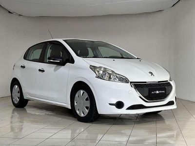 Usata Peugeot 208 68 CV (50 kW) 2015 Bianco Utilitaria