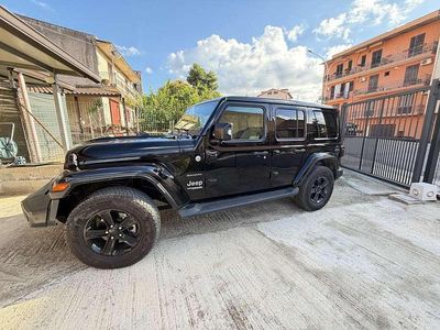 Usata Jeep Wrangler Unlimited Sahara 200 CV (147 kW) 2021 Nero SUV