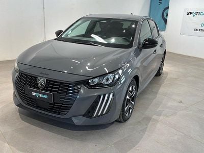 Usata Peugeot 208 Allure 102 CV (75 kW) 2025 Grigio Utilitaria