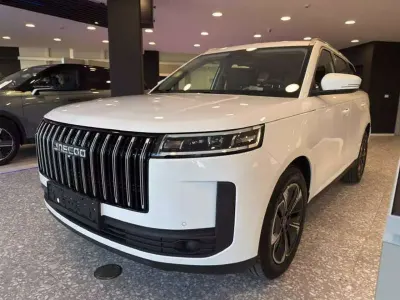 Nuova Jaecoo 5 147 CV (108 kW) 2026 Khaki white SUV
