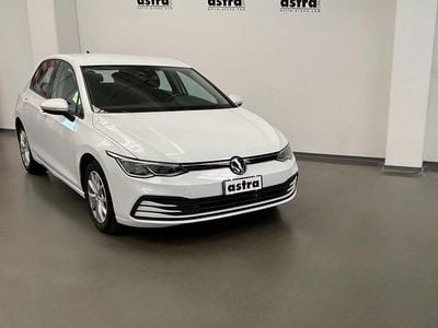 Usata VW Golf VIII Life 110 CV (80 kW) 2022 Bianco Berlina