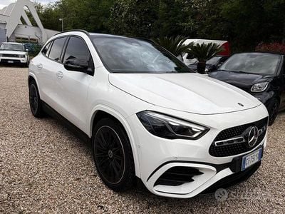 Usata Mercedes GLA200 AMG Line Premium 149 CV (109 kW) 2024 Bianco SUV