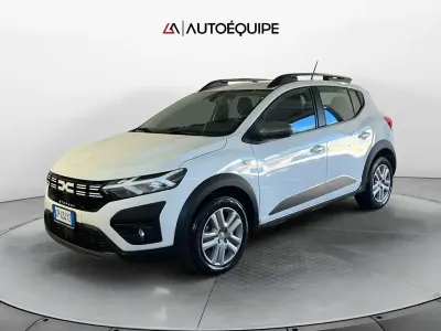 Usata Dacia Sandero Expression 101 CV (74 kW) 2023 Bianco Berlina