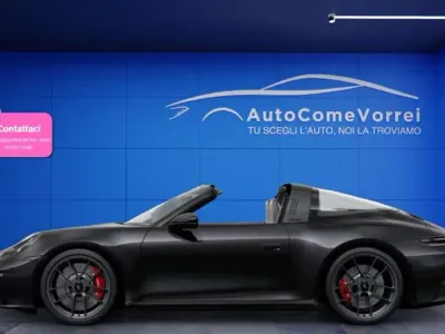 Usata Porsche 911 541 CV (397 kW) 2025 Nero Cabrio