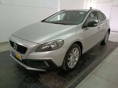Occasion Volvo V40 CC Business Edition 120 ch (88 kW) 2018 Argent Break