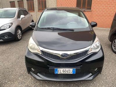 Usata Subaru Trezia Trend 99 CV (72 kW) 2012 Nero Utilitaria