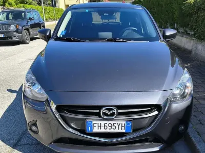 Usata Mazda 2 Evolve 105 CV (77 kW) 2017 Utilitaria