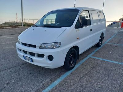 usata Hyundai H-1 2.5 turbodiesel perfettamente marciante e funzionante