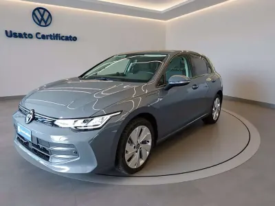 Nuova VW Golf VIII Edition 204 CV (150 kW) 2026 Dolphin grey metallizzato Berlina
