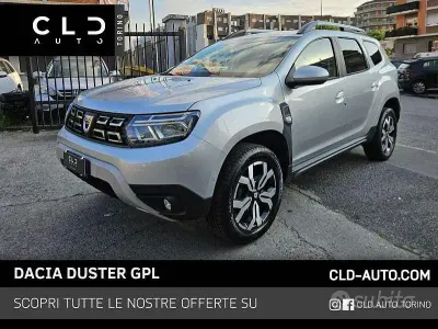 Usata Dacia Duster Prestige 101 CV (74 kW) 2022 Grigio SUV