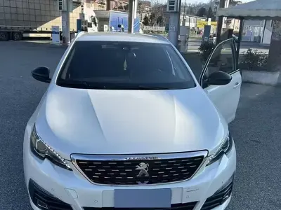Usata Peugeot 308 SW GT-line 131 CV (96 kW) 2018 Bianco Station wagon
