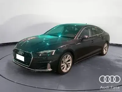 Käytetty Audi A5 Sportback Advanced Plus 163 HP (119 kW) 2022 Harmaa Viistoperä