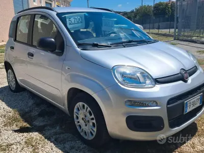 Usata Fiat Panda 69 CV (50 kW) 2015 Grigio Utilitaria