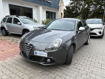 Usata Alfa Romeo Giulietta Distinctive 150 CV (110 kW) 2014 Grigio Utilitaria