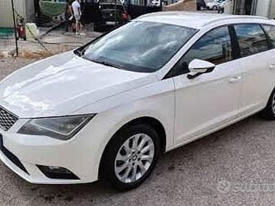 Usata Seat Leon 105 CV (77 kW) 2014 Bianco Berlina