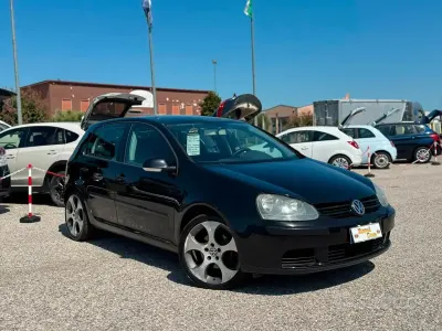 Usata VW Golf IV Sportline 105 CV (77 kW) 2004 Nero Berlina