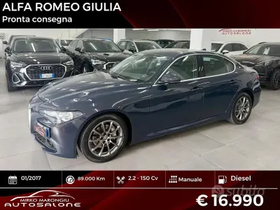 Usata Alfa Romeo Giulia Super 150 CV (110 kW) 2017 Grigio Berlina