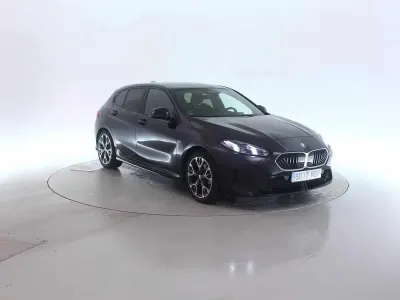 Usata BMW 120 M Sport 163 CV (119 kW) 2025 Sapphire black Utilitaria