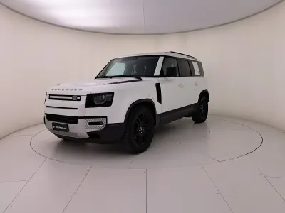 Usata Land Rover Defender SE 250 CV (183 kW) 2021 Bianco SUV