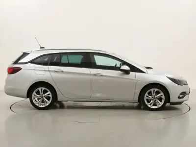 Usata Opel Astra Business Elegance 122 CV (89 kW) 2020 Argentoargento Station wagon