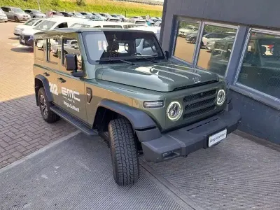 Nuova EMC 212 166 CV (122 kW) 2026 Verde SUV