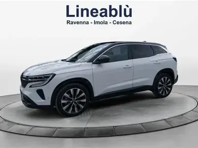 Usata Renault Austral Techno 199 CV (146 kW) 2023 Bianco perlato SUV